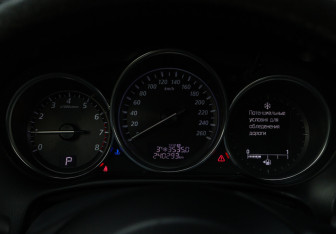 Подержанный автомобиль Mazda CX-5 2012 года (19 фото)