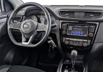Подержанный автомобиль Nissan Qashqai 2022 года (29 фото)