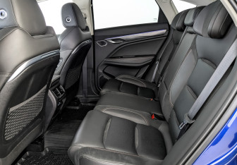 Подержанный автомобиль Geely Tugella 2022 года (18 фото)