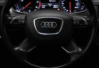 Подержанный автомобиль Audi A6 allroad 2012 года (10 фото)