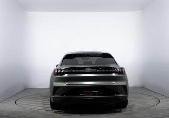 Подержанный автомобиль Zeekr 001 2024 года (6 фото)