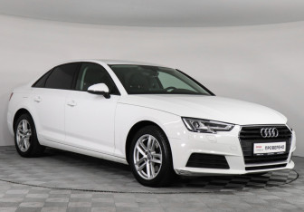 Подержанный автомобиль Audi A4 Sedan 2018 года (2 фото)