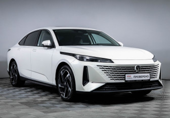 Подержанный автомобиль Changan Lamore 2024 года (3 фото)
