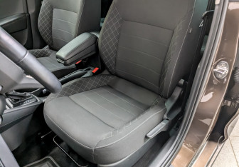 Подержанный автомобиль Skoda Rapid Liftback 2022 года (21 фото)