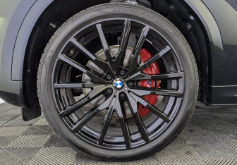Новый BMW X6 2026 (7 фото)