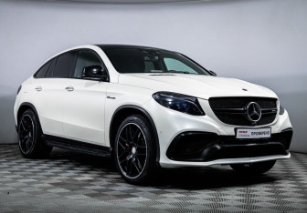 Подержанный автомобиль Mercedes-Benz GLE AMG 2015 года (3 фото)