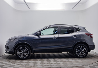 Подержанный автомобиль Nissan Qashqai 2021 года (8 фото)