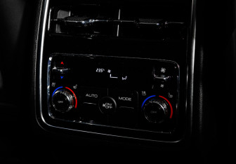 Подержанный автомобиль Tank 500 2023 года (16 фото)