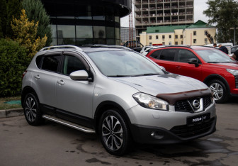 Подержанный автомобиль Nissan Qashqai 2010 года (2 фото)