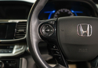 Подержанный автомобиль Honda Accord Sedan 2014 года (13 фото)