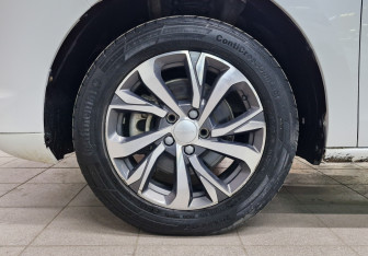 Подержанный автомобиль Haval Jolion 2023 года (12 фото)