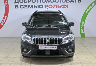 Подержанный автомобиль Suzuki SX4 Hatchback 2016 года (2 фото)