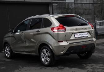 Подержанный автомобиль LADA (ВАЗ) XRAY 2022 года (7 фото)