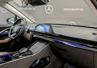 Подержанный автомобиль Omoda C5 2023 года (11 фото)