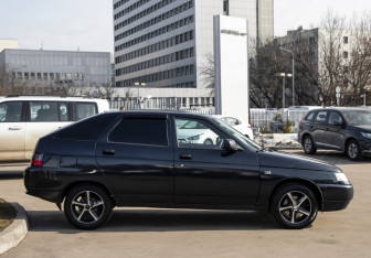 Подержанный автомобиль LADA (ВАЗ) 2112 2007 года (3 фото)