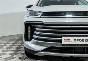 Подержанный автомобиль Exeed TXL 2022 года (20 фото)