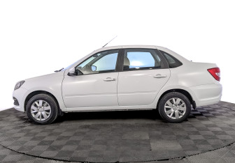 Подержанный автомобиль LADA (ВАЗ) Granta Sedan 2023 года (8 фото)