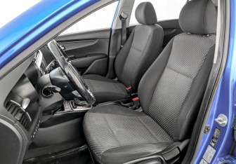 Подержанный автомобиль Kia Rio Hatchback 2019 года (19 фото)