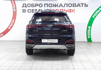 Подержанный автомобиль Chery Tiggo 8 2021 года (5 фото)