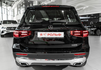Новый Mercedes-Benz GLB 2025 (5 фото)