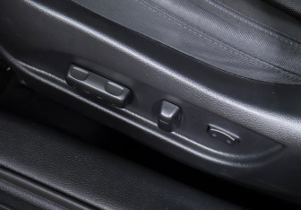 Подержанный автомобиль Hyundai i40 Sedan 2016 года (15 фото)