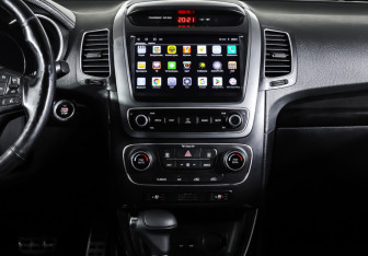 Подержанный автомобиль Kia Sorento 2013 года (14 фото)