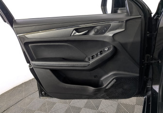 Подержанный автомобиль Haval Jolion 2022 года (18 фото)