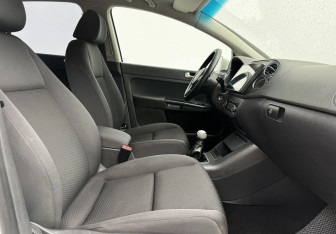 Подержанный автомобиль Volkswagen Golf Plus 2011 года (10 фото)