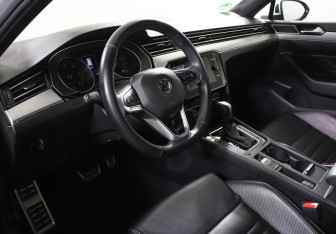 Подержанный автомобиль Volkswagen Passat Wagon 2019 года (7 фото)