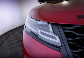 Подержанный автомобиль Land Rover Range Rover Velar 2018 года (17 фото)