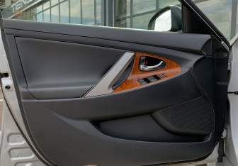 Подержанный автомобиль Toyota Camry Sedan 2011 года (11 фото)