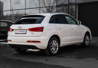 Подержанный автомобиль Audi Q3 2012 года (4 фото)