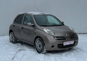 Подержанный автомобиль Nissan Micra Hatchback 2007 года (3 фото)