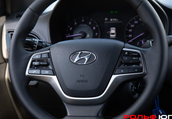 Подержанный автомобиль Hyundai Solaris Sedan 2021 года (12 фото)