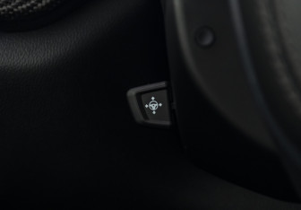 Подержанный автомобиль BMW X5 2022 года (28 фото)