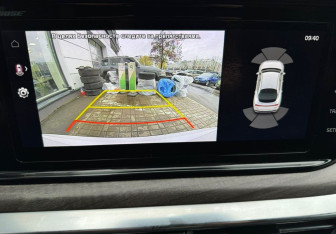 Подержанный автомобиль Kia K5 2020 года (12 фото)