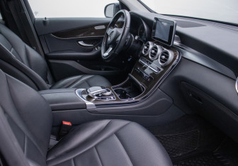 Подержанный автомобиль Mercedes-Benz GLC Coupe 2015 года (9 фото)