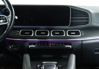 Подержанный автомобиль Mercedes-Benz GLE 2021 года (14 фото)