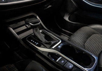 Подержанный автомобиль Москвич 3 2023 года (25 фото)