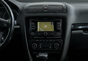 Подержанный автомобиль Skoda Octavia Wagon 2013 года (8 фото)