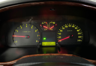 Подержанный автомобиль Hyundai Sonata 2008 года (12 фото)