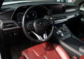Подержанный автомобиль Hyundai Palisade 2019 года (19 фото)