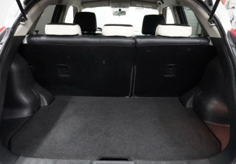 Подержанный автомобиль Nissan Juke 2011 года (14 фото)