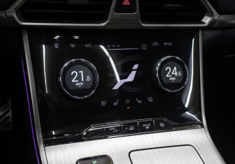 Подержанный автомобиль Exeed TXL 2022 года (23 фото)