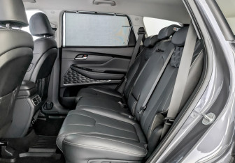 Подержанный автомобиль Hyundai Santa Fe 2022 года (12 фото)
