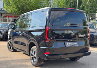 Новый Volkswagen Caravelle 2025 (6 фото)
