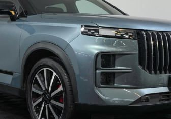 Подержанный автомобиль Jaecoo J7 2024 года (20 фото)