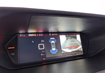 Подержанный автомобиль Citroen C4 Picasso 2017 года (23 фото)