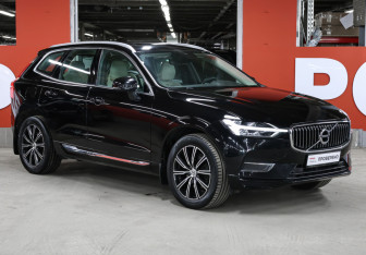 Подержанный автомобиль Volvo XC60 2019 года (3 фото)