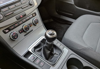 Подержанный автомобиль Volkswagen Passat Sedan 2012 года (24 фото)